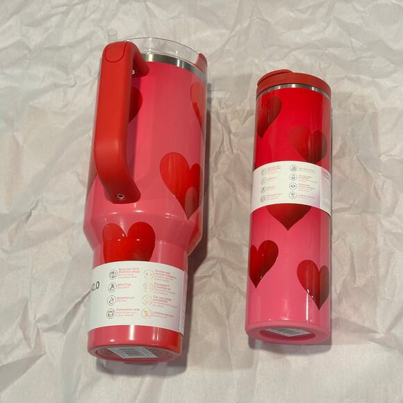 Stanley Rouge Heart Gradient Bundle 40oz Quencher, 16oz Aero Light, Straw Charms - Picture 5 of 11